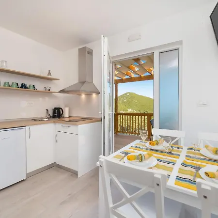 Camping Homes Grot-1 By Interhome Ploce (Dubrovnik-Neretva)