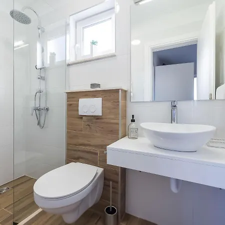 Tatil Evi Camping Homes Grot-1 By Interhome *